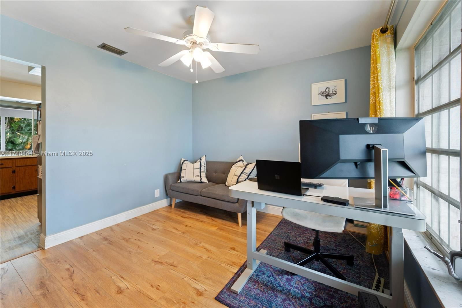 Real estate property located at 940 52nd Ave, Broward, Plantation Park Lakesites, Plantation, FL