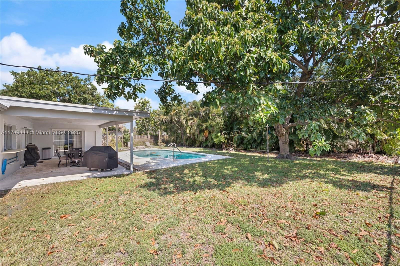 Real estate property located at 940 52nd Ave, Broward, Plantation Park Lakesites, Plantation, FL