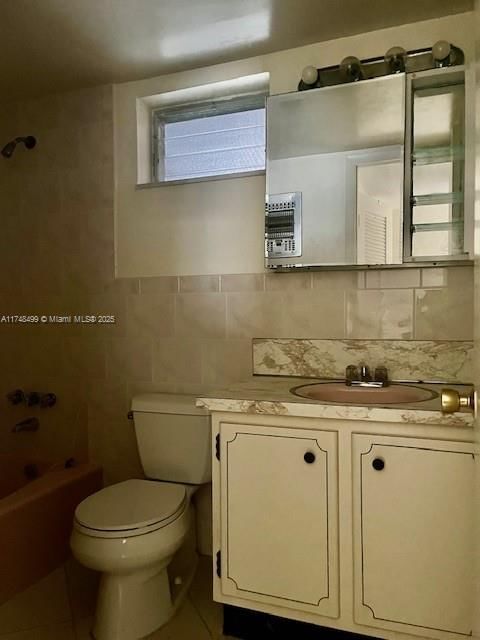 Real estate property located at 1662 Lincoln Ct #508, Miami-dade, Belleview Sub - A Resub, Miami Beach, FL