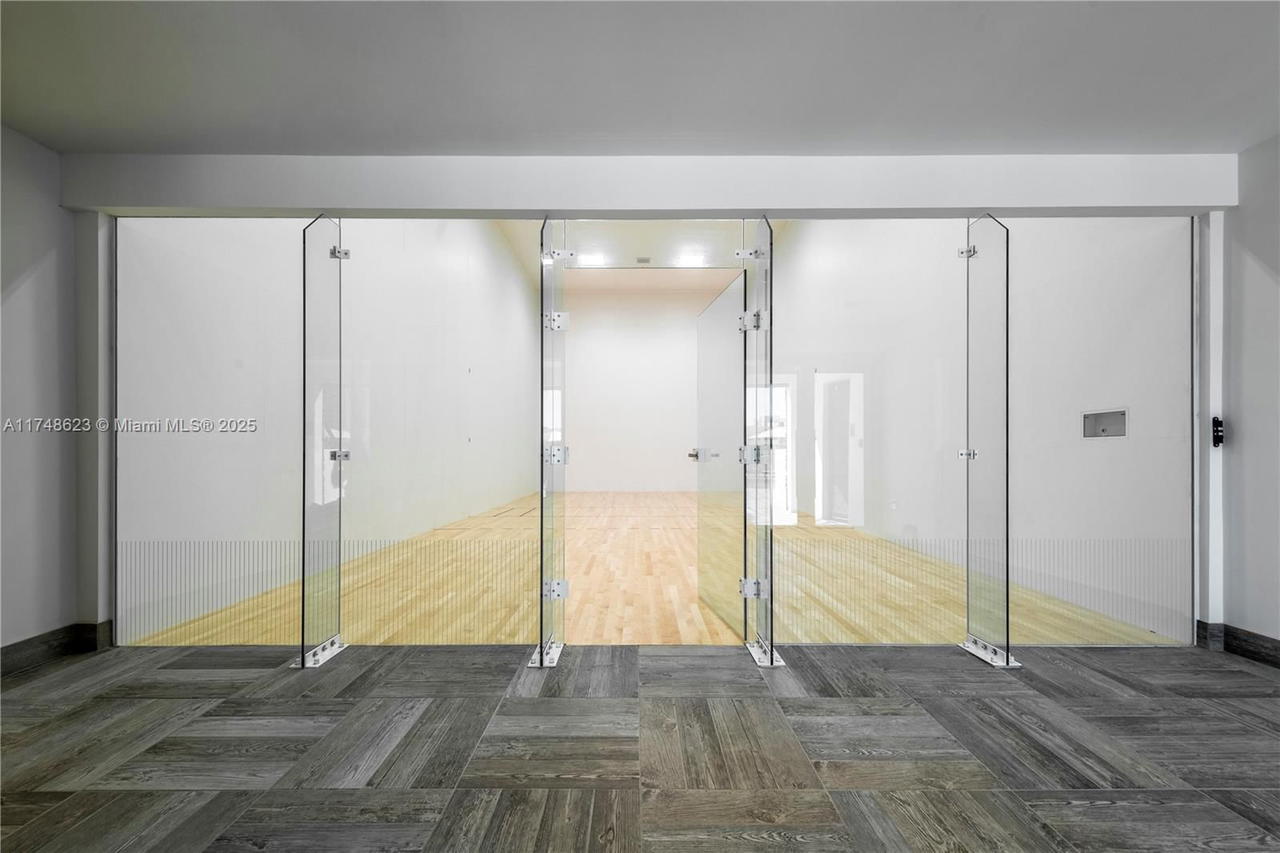 Real estate property located at , Broward, 4010 South Ocean Condo Ho, Hollywood, FL