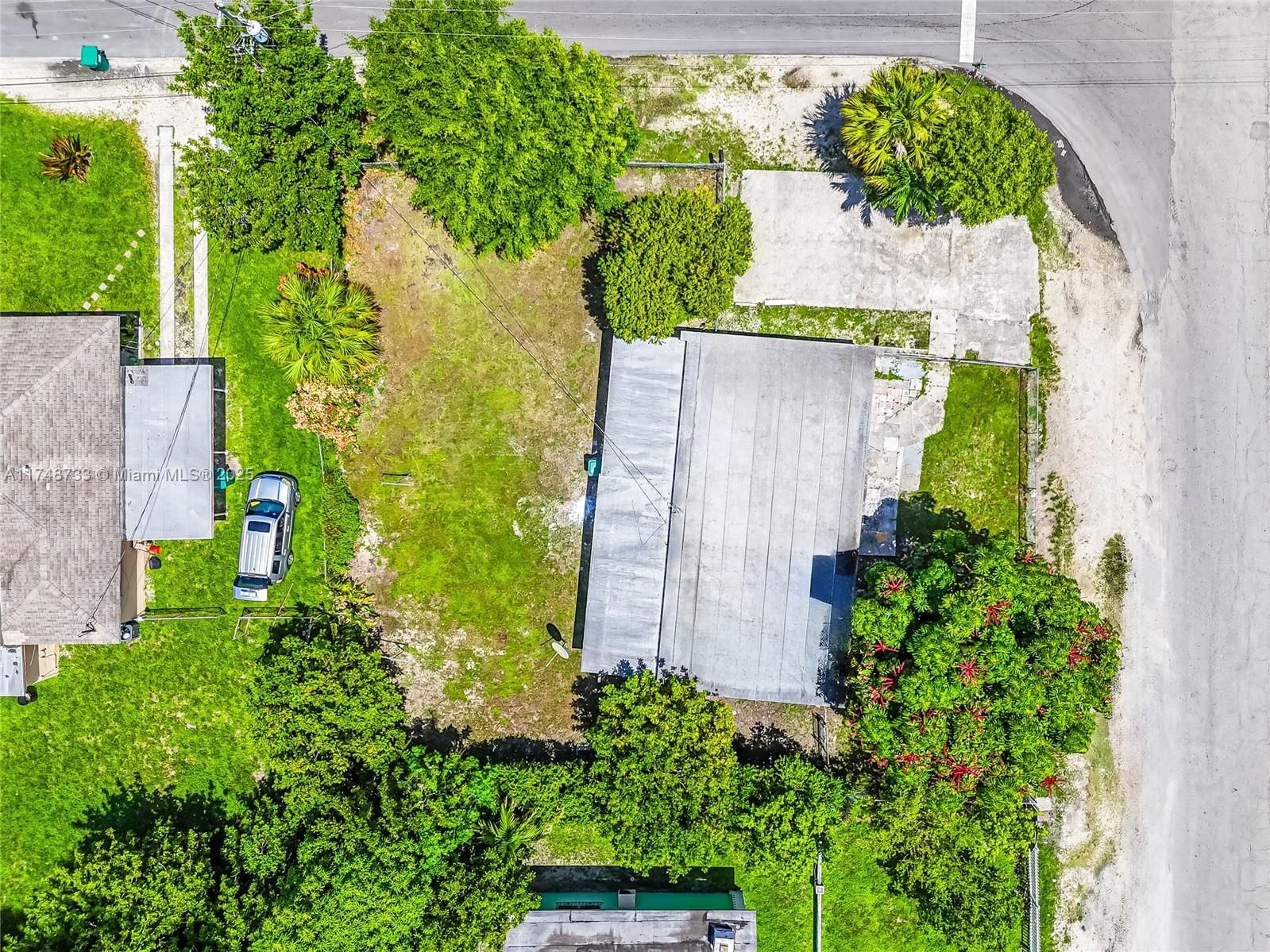 Real estate property located at 1790 148th St, Miami-dade, Arch Creeks Estates, Miami, FL