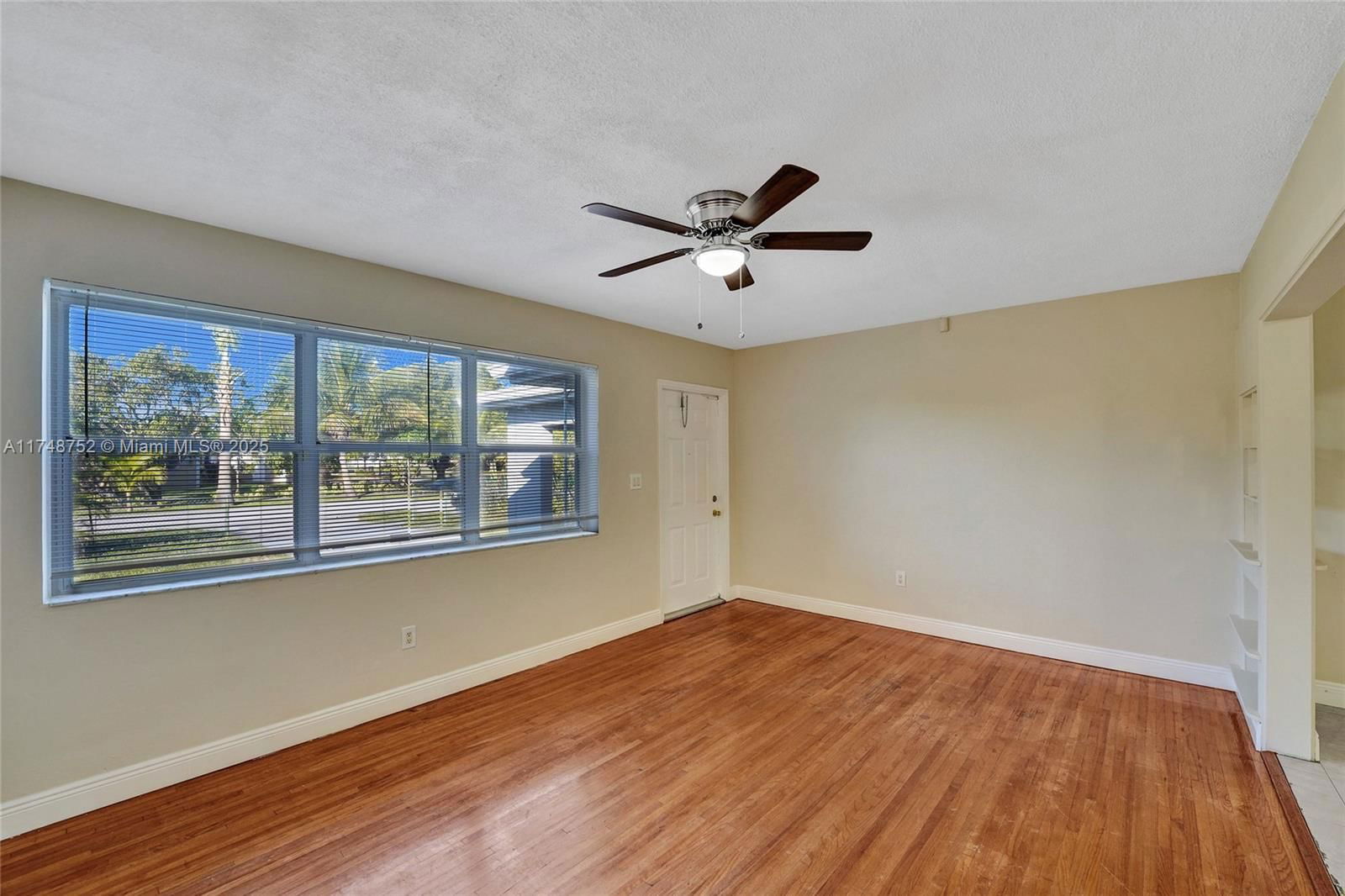 Real estate property located at 250 Carolina Ave, Broward, Melrose Park Sect 1, Fort Lauderdale, FL