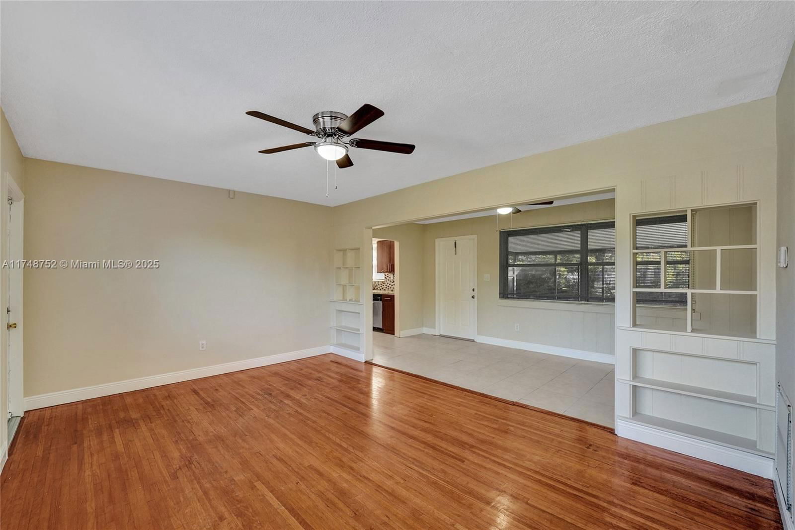 Real estate property located at 250 Carolina Ave, Broward, Melrose Park Sect 1, Fort Lauderdale, FL