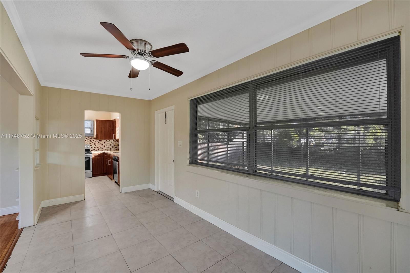 Real estate property located at 250 Carolina Ave, Broward, Melrose Park Sect 1, Fort Lauderdale, FL