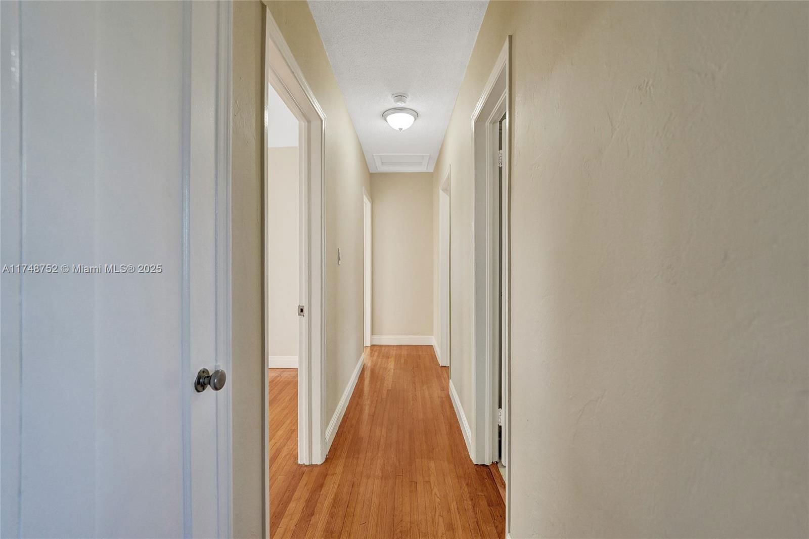 Real estate property located at 250 Carolina Ave, Broward, Melrose Park Sect 1, Fort Lauderdale, FL