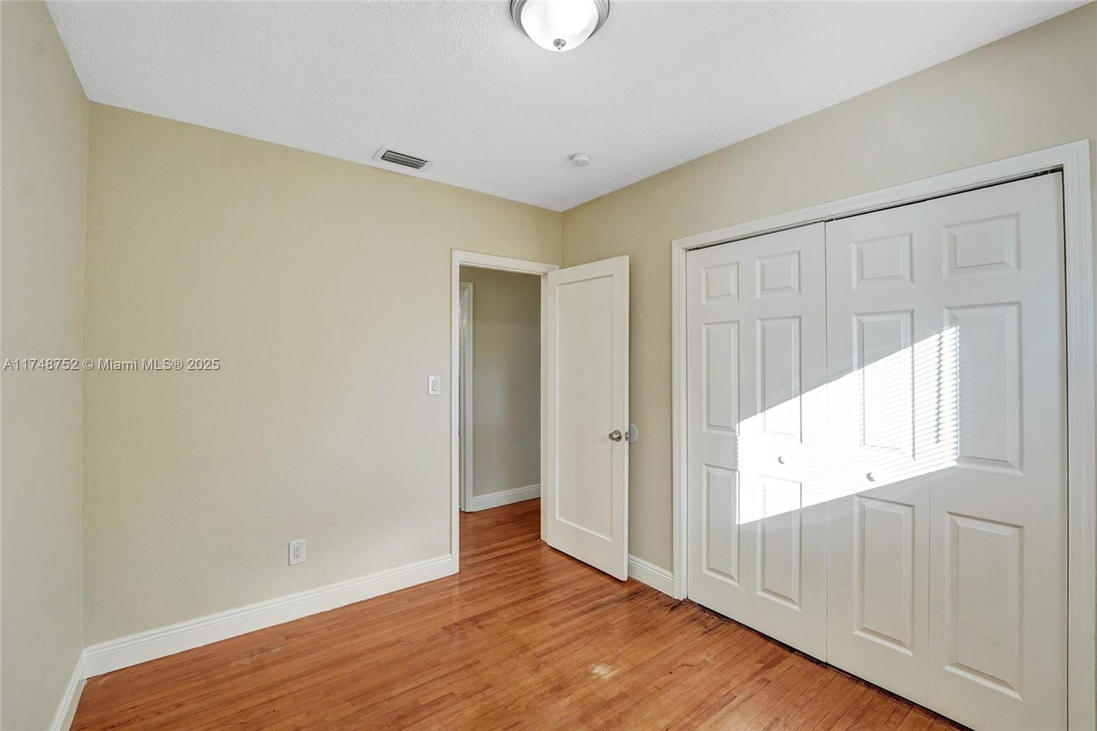 Real estate property located at 250 Carolina Ave, Broward, Melrose Park Sect 1, Fort Lauderdale, FL
