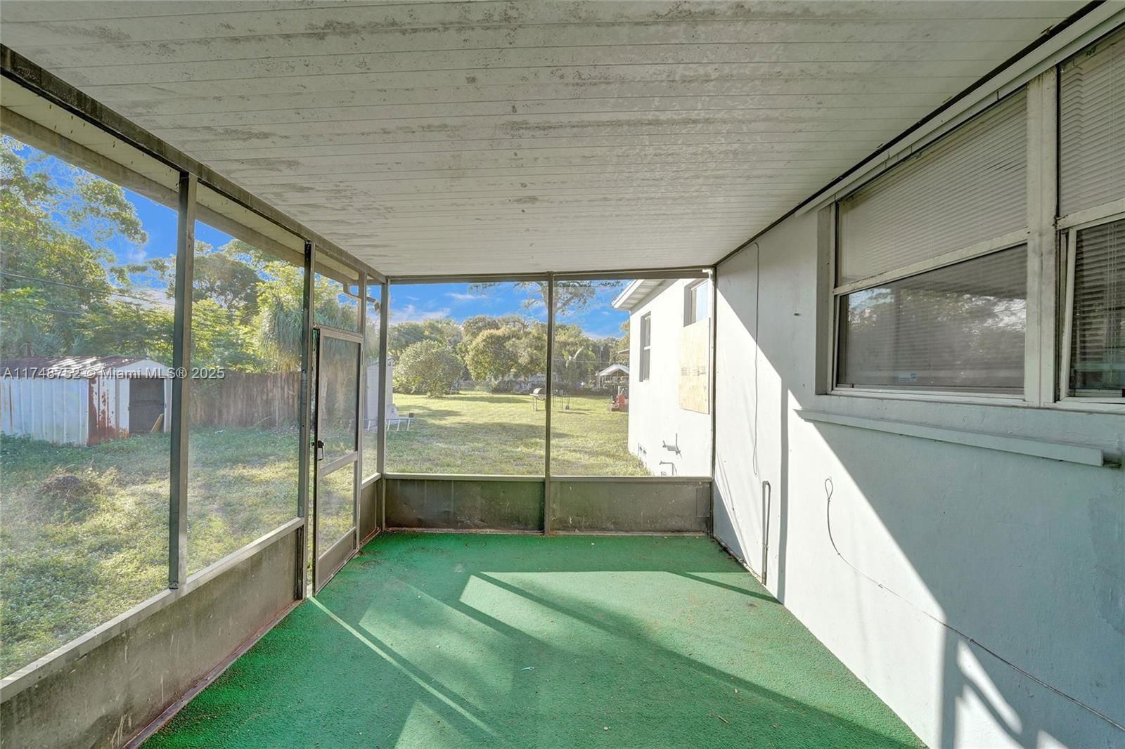 Real estate property located at 250 Carolina Ave, Broward, Melrose Park Sect 1, Fort Lauderdale, FL