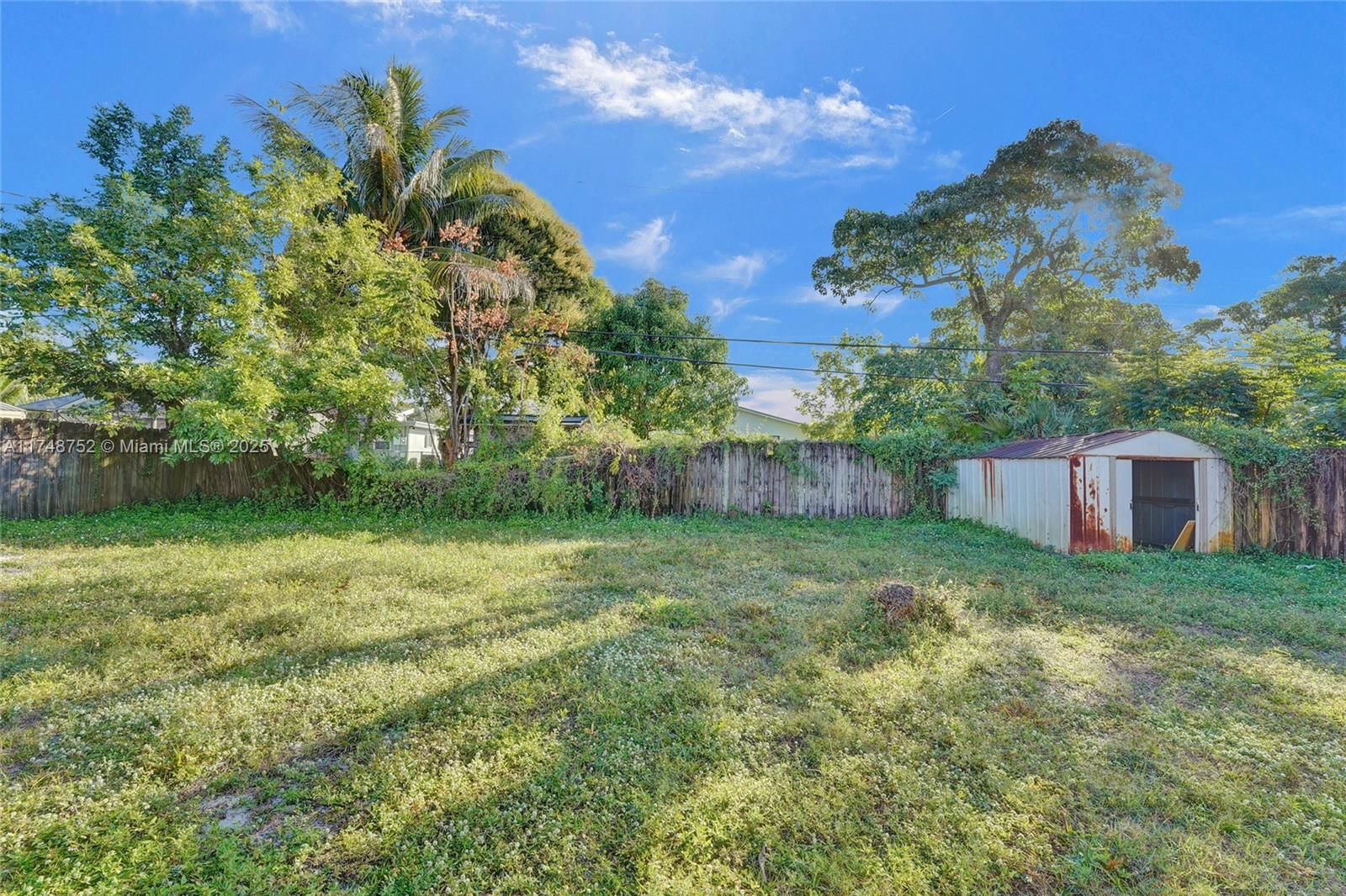 Real estate property located at 250 Carolina Ave, Broward, Melrose Park Sect 1, Fort Lauderdale, FL