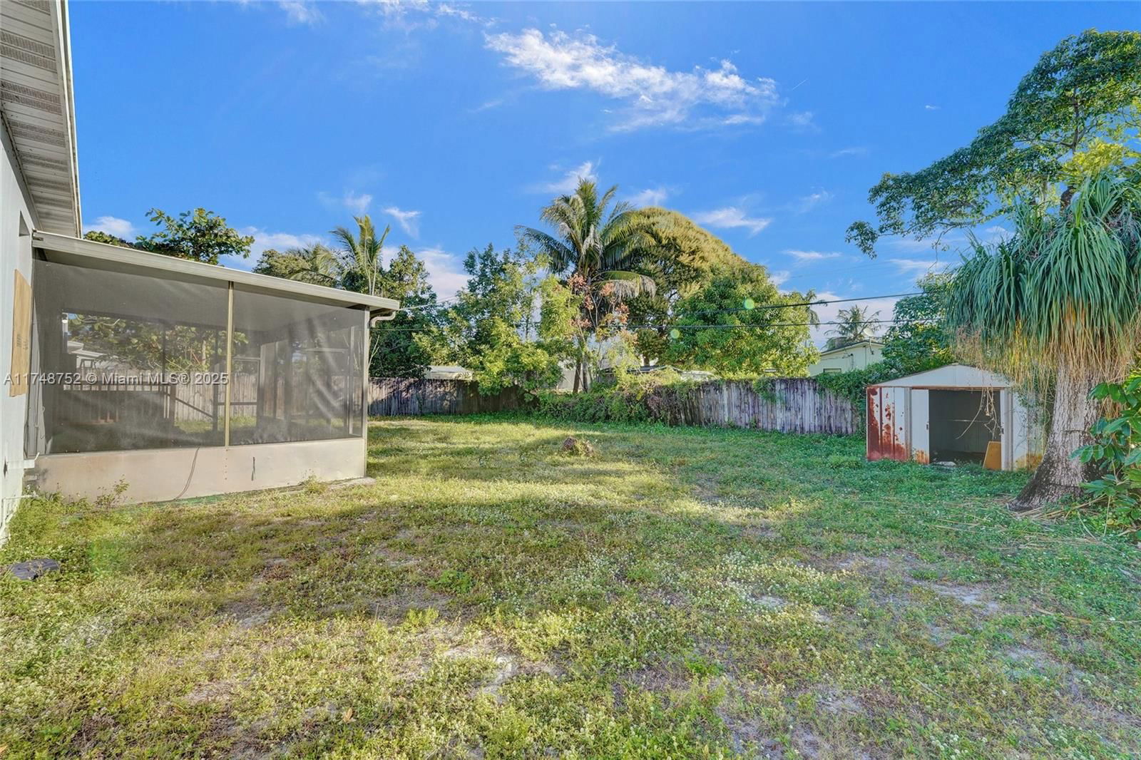 Real estate property located at 250 Carolina Ave, Broward, Melrose Park Sect 1, Fort Lauderdale, FL