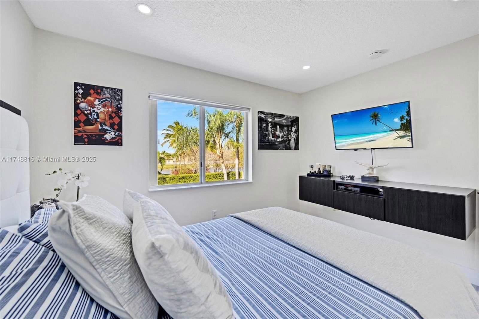 Real estate property located at 8851 208th Ter, Miami-dade, Pelican Bay At Old Cutler, Cutler Bay, FL