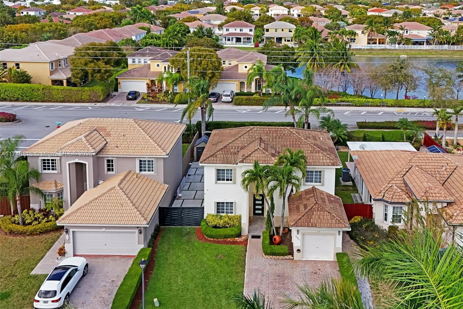 Real estate property located at 8851 208th Ter, Miami-dade, Pelican Bay At Old Cutler, Cutler Bay, FL