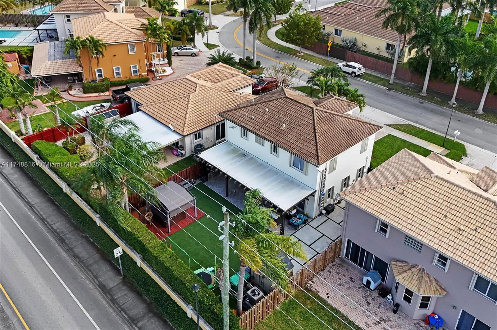 Real estate property located at 8851 208th Ter, Miami-dade, Pelican Bay At Old Cutler, Cutler Bay, FL