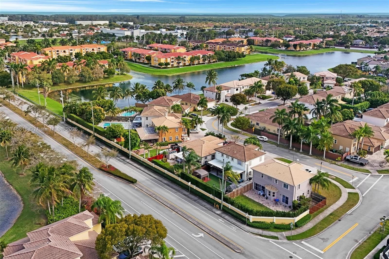 Real estate property located at 8851 208th Ter, Miami-dade, Pelican Bay At Old Cutler, Cutler Bay, FL
