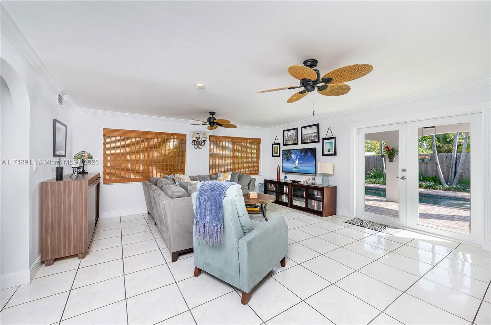 Real estate property located at 11251 48th St, Miami-dade, Westwood Lake 4th Addn, Miami, FL