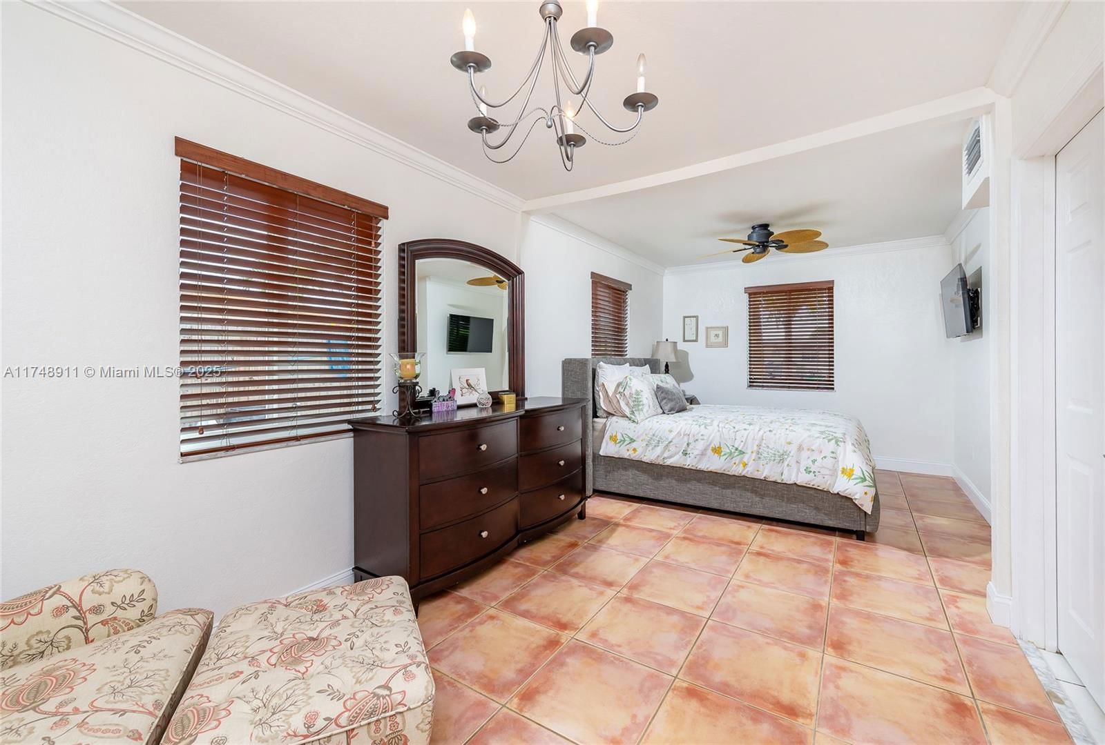 Real estate property located at 11251 48th St, Miami-dade, Westwood Lake 4th Addn, Miami, FL