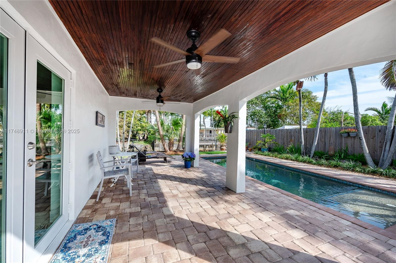 Real estate property located at 11251 48th St, Miami-dade, Westwood Lake 4th Addn, Miami, FL
