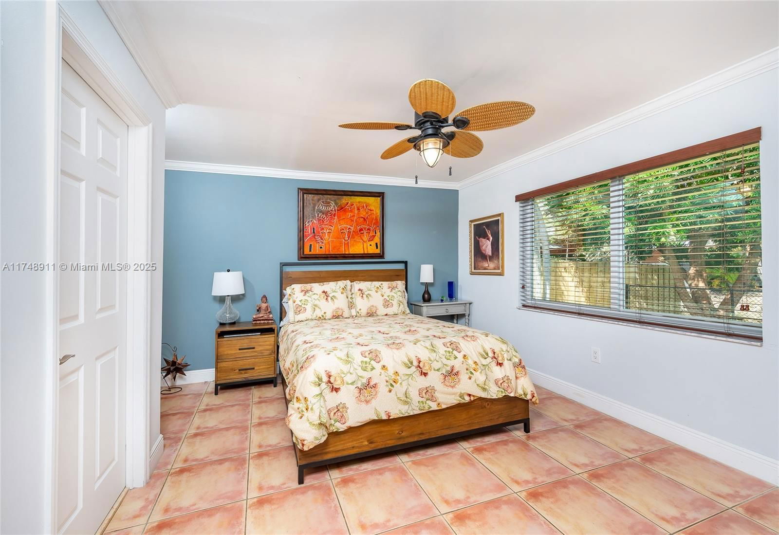 Real estate property located at 11251 48th St, Miami-dade, Westwood Lake 4th Addn, Miami, FL