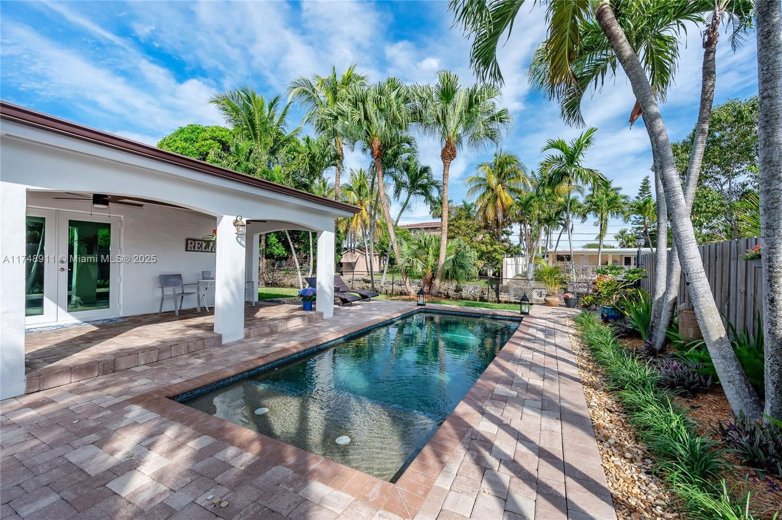 Real estate property located at 11251 48th St, Miami-dade, Westwood Lake 4th Addn, Miami, FL