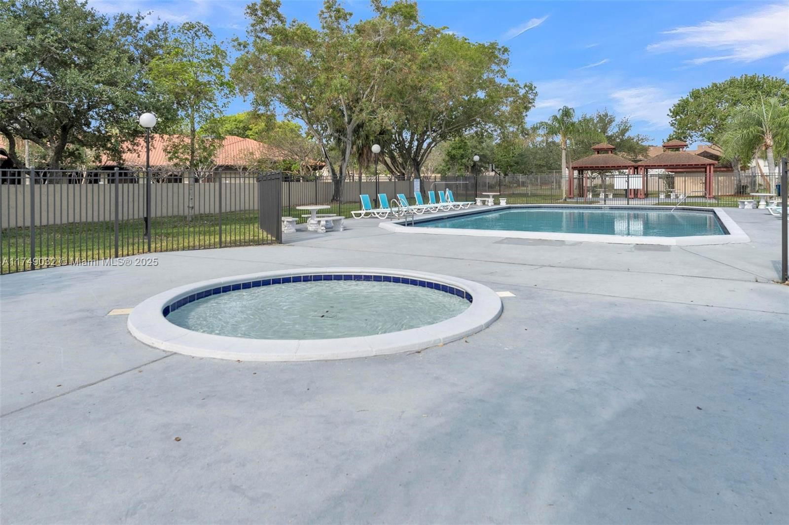 Real estate property located at 9745 37th St #9745, Broward, Welleby Unit Thirteen, Sunrise, FL