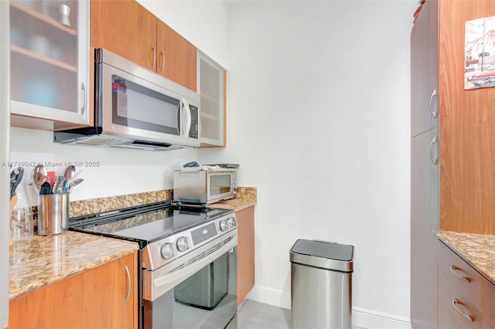 Real estate property located at 233 Federal Hwy #216, Palm Beach, Boca Grand Condo, Boca Raton, FL
