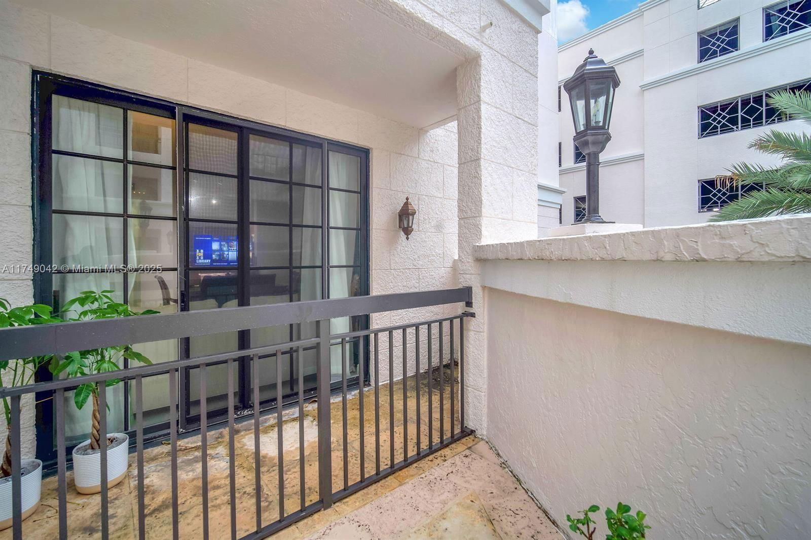 Real estate property located at 233 Federal Hwy #216, Palm Beach, Boca Grand Condo, Boca Raton, FL
