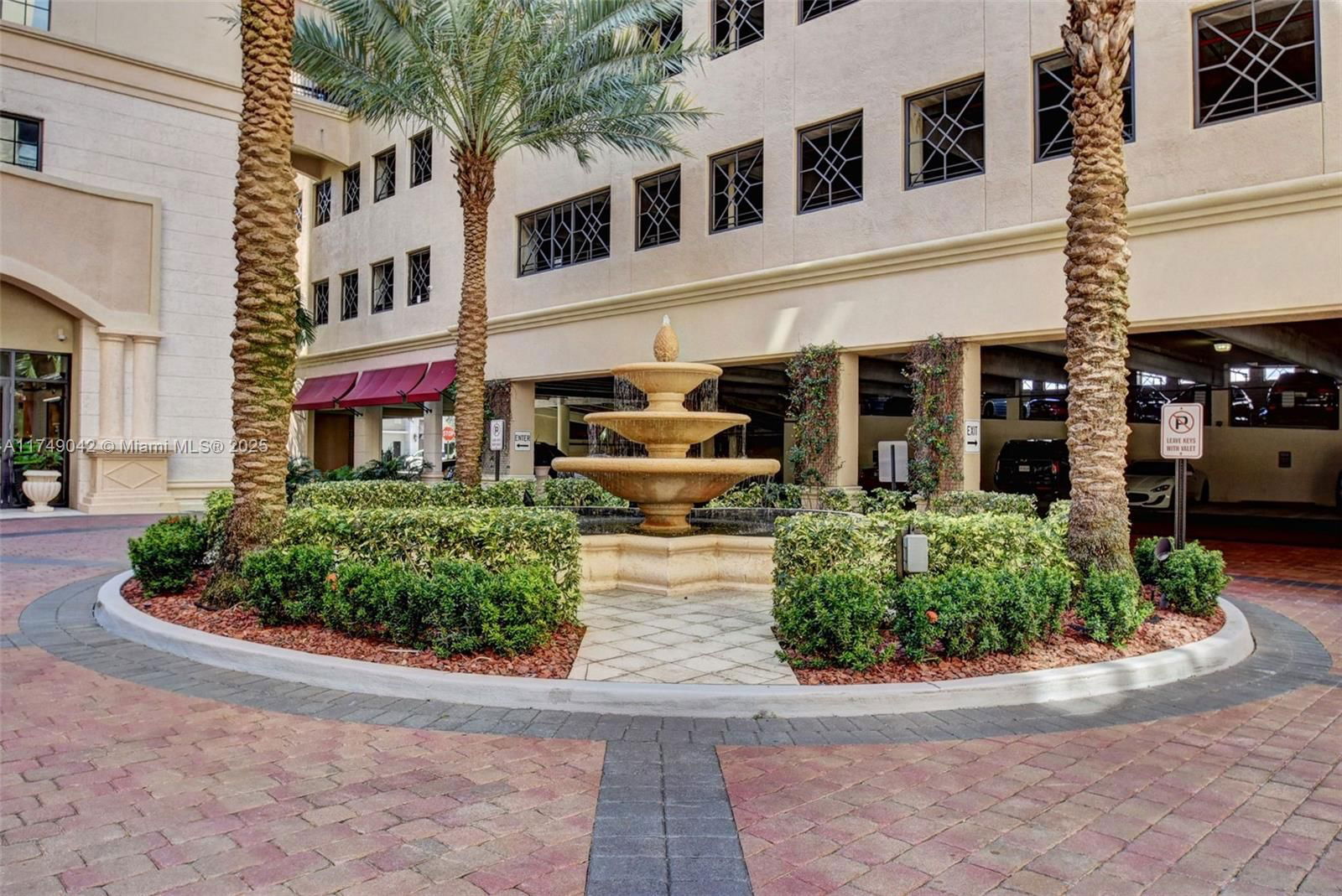 Real estate property located at 233 Federal Hwy #216, Palm Beach, Boca Grand Condo, Boca Raton, FL