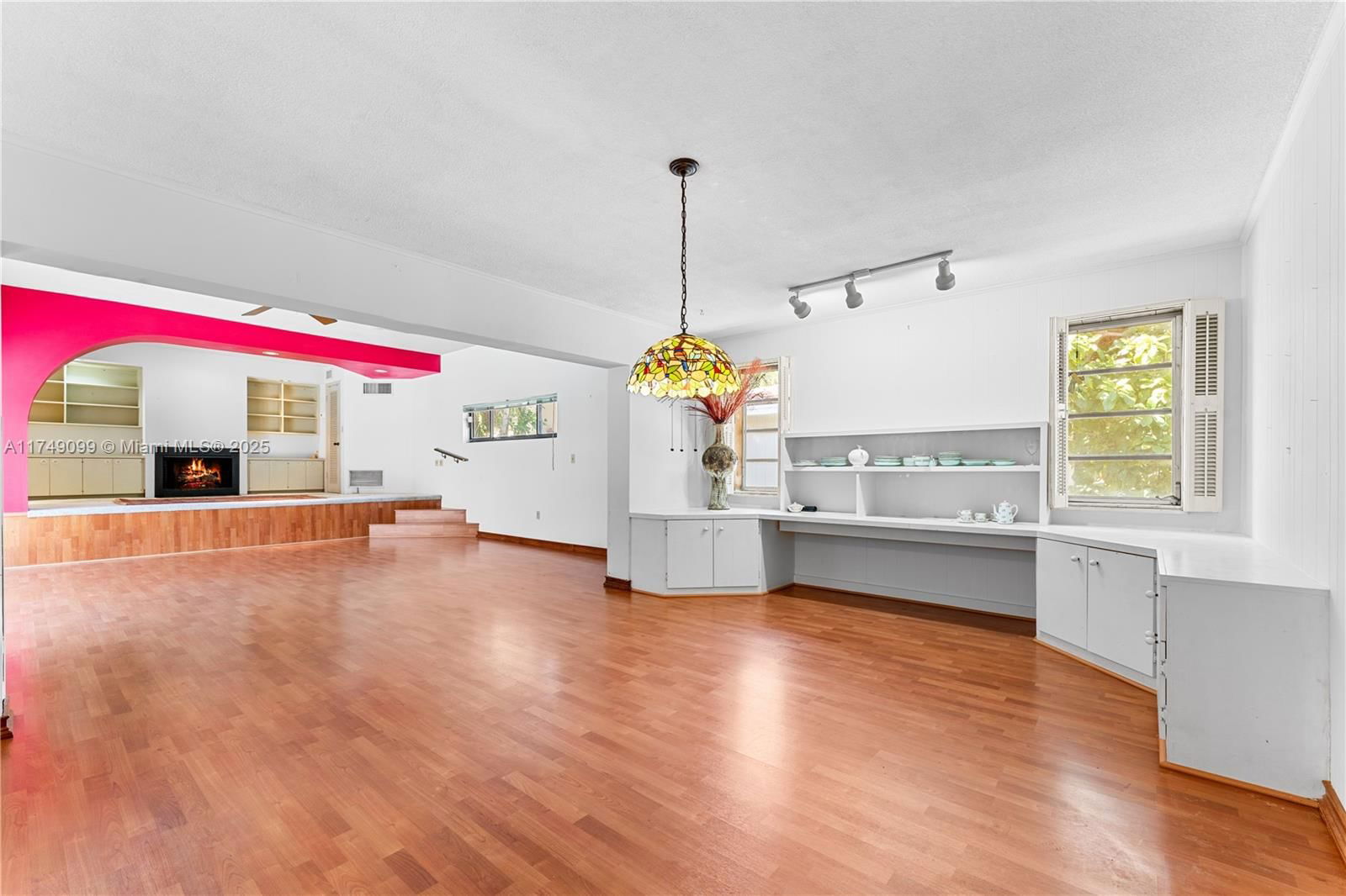 Real estate property located at 100 Sunrise Ave, Miami-dade, Amd & Corr Plat Of Sunris, Coral Gables, FL