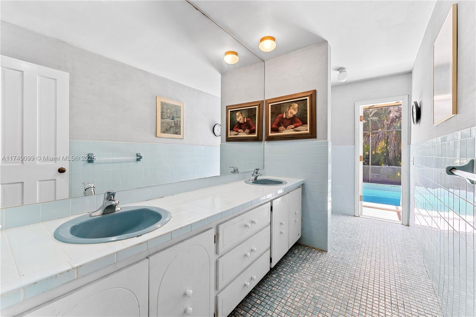 Real estate property located at 100 Sunrise Ave, Miami-dade, Amd & Corr Plat Of Sunris, Coral Gables, FL