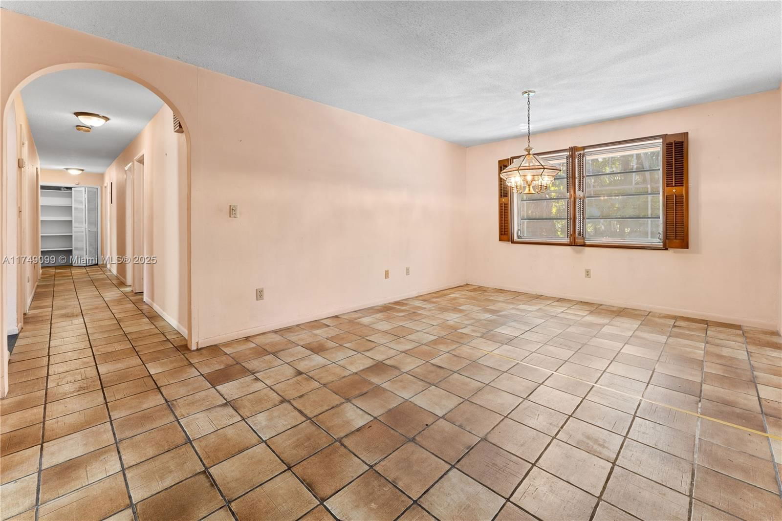 Real estate property located at 100 Sunrise Ave, Miami-dade, Amd & Corr Plat Of Sunris, Coral Gables, FL