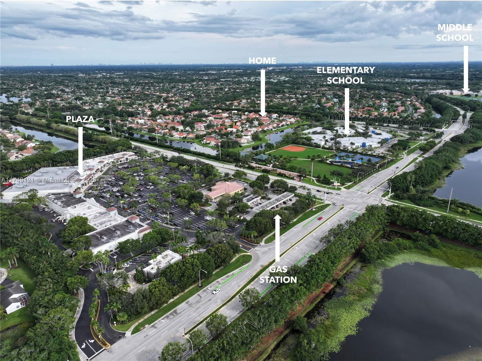 Real estate property located at 365 Somerset Way, Broward, SECTOR 5 -, Weston, FL