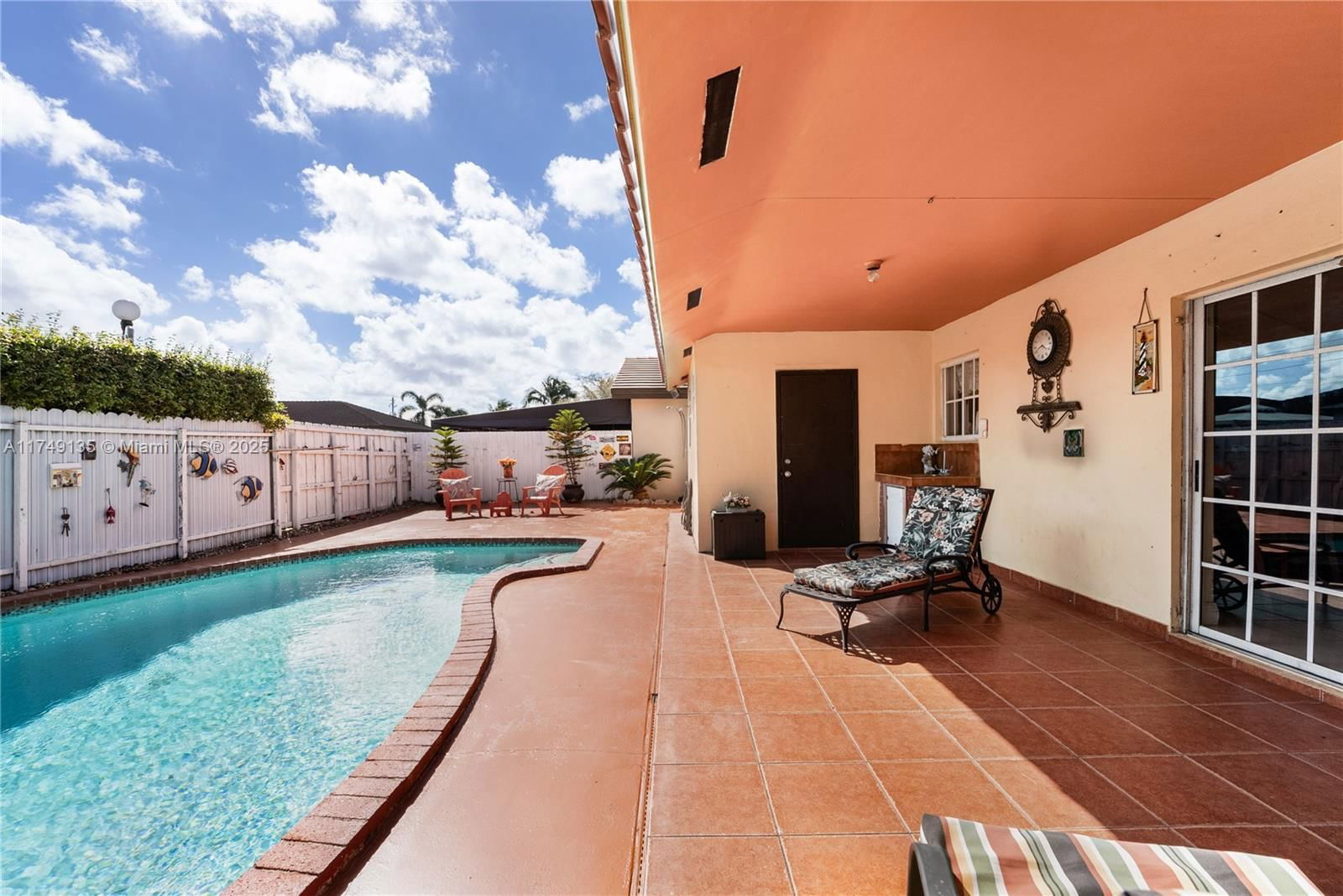 Real estate property located at 1001 127th Pl, Miami-dade, Vista Sub, Miami, FL