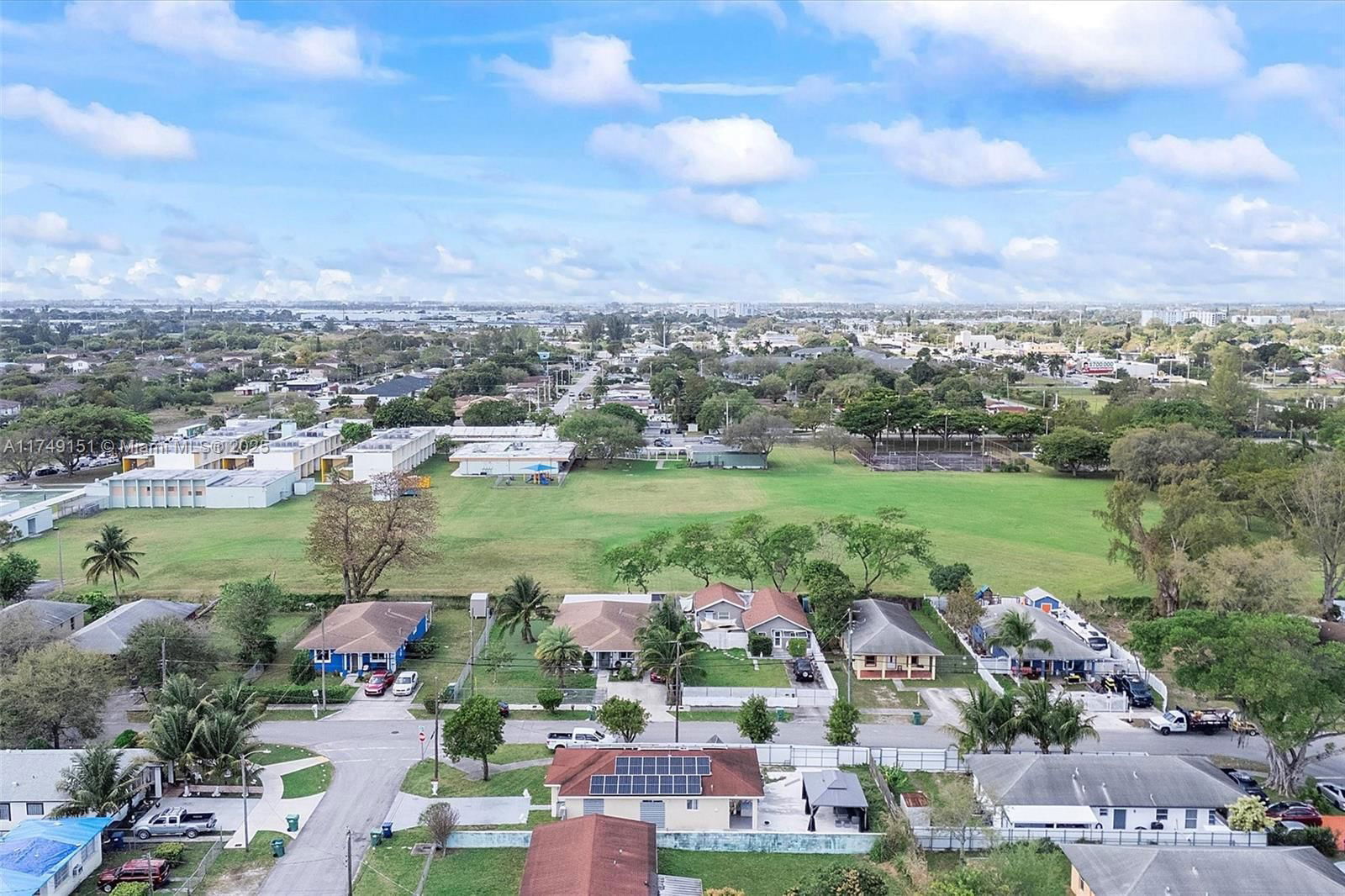Real estate property located at 1775 76th Ter, Miami-dade, Tennyson Heights, Miami, FL