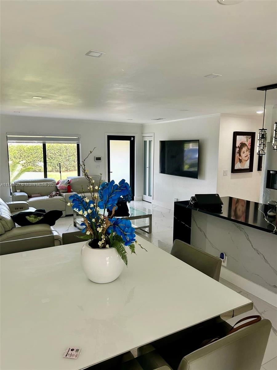 Real estate property located at 12904 68th St N, Palm Beach, Acreage, West Palm Beach, FL
