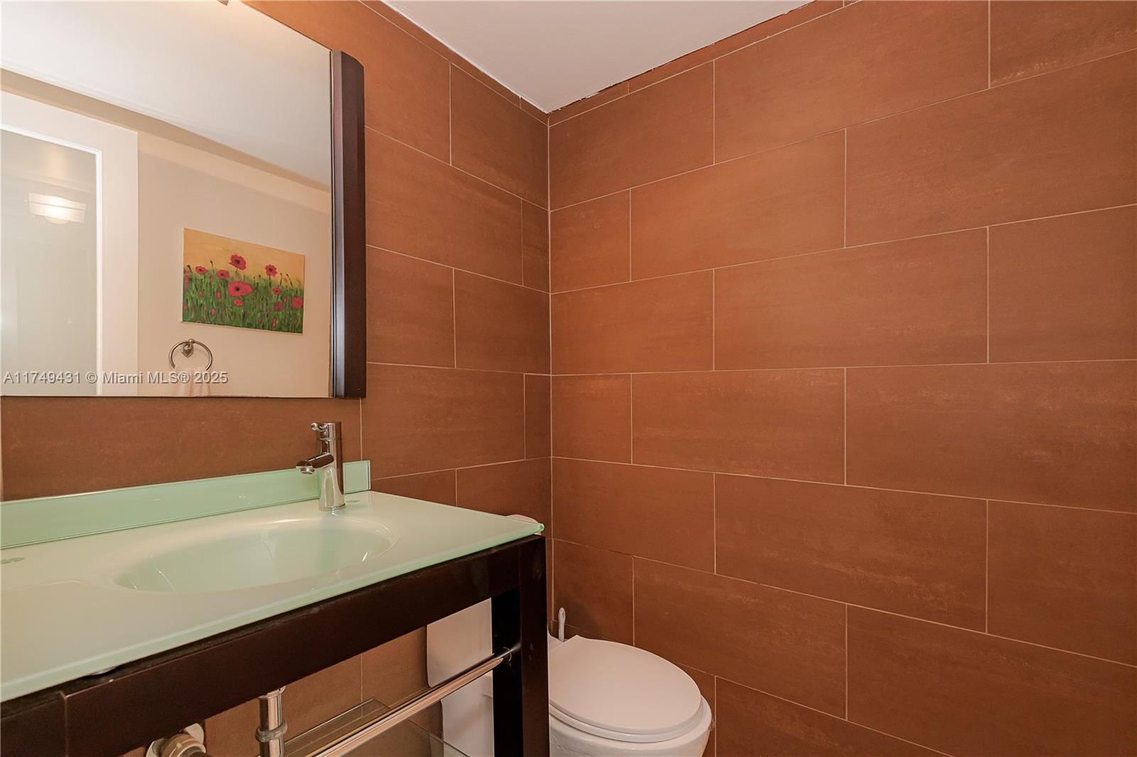 Real estate property located at 400 Leslie Dr #923, Broward, Towers Of Oceanview East, Hallandale Beach, FL