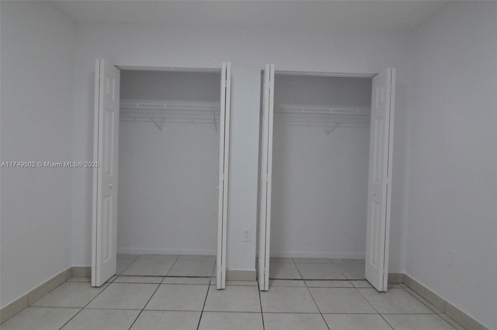Real estate property located at 6278 22nd Ct #7, Miami-dade, Cadiz Ii Condo, Hialeah, FL