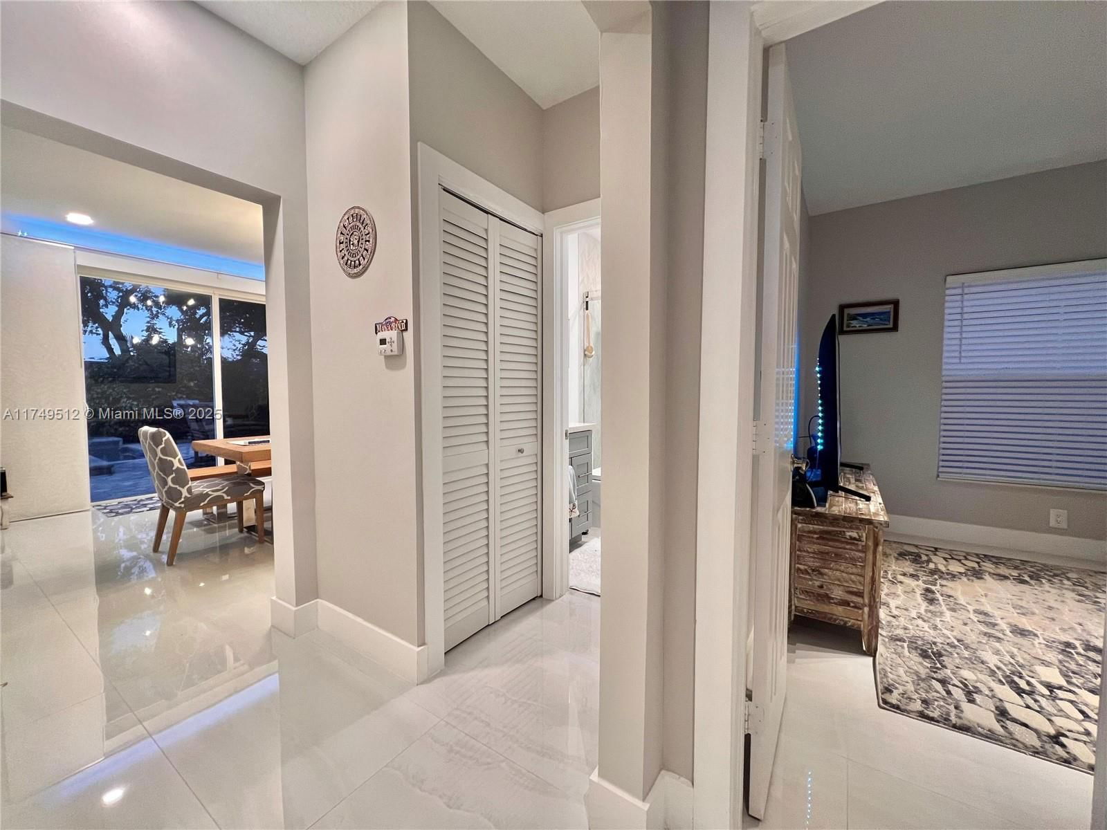 Real estate property located at 14026 Cypress Cove Cir, Broward, West Park-west Parcel, Davie, FL