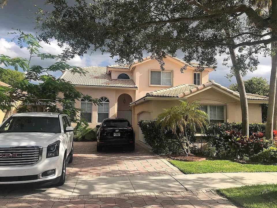 Real estate property located at 14026 Cypress Cove Cir, Broward, West Park-west Parcel, Davie, FL