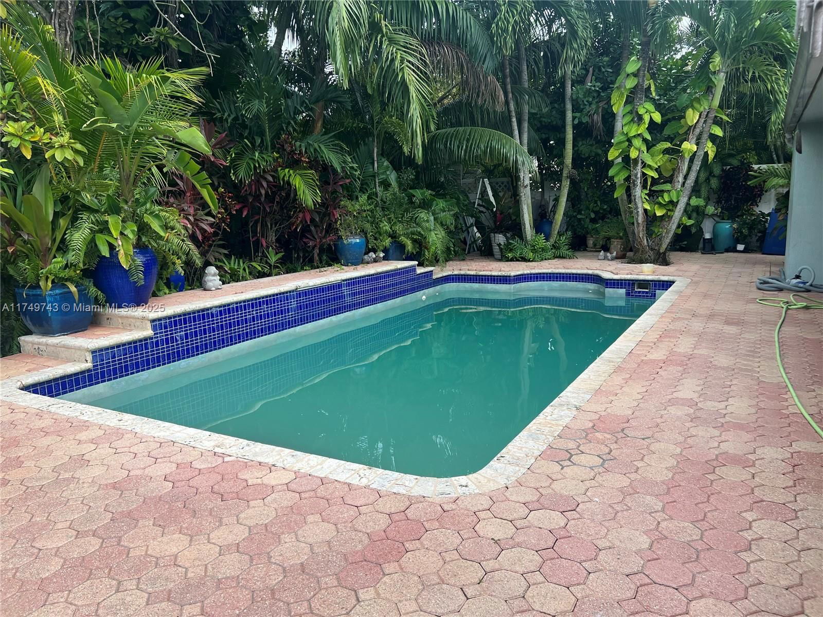 Real estate property located at 1621 93rd Ct, Miami-dade, Coral Park Estates Sec 3, Miami, FL