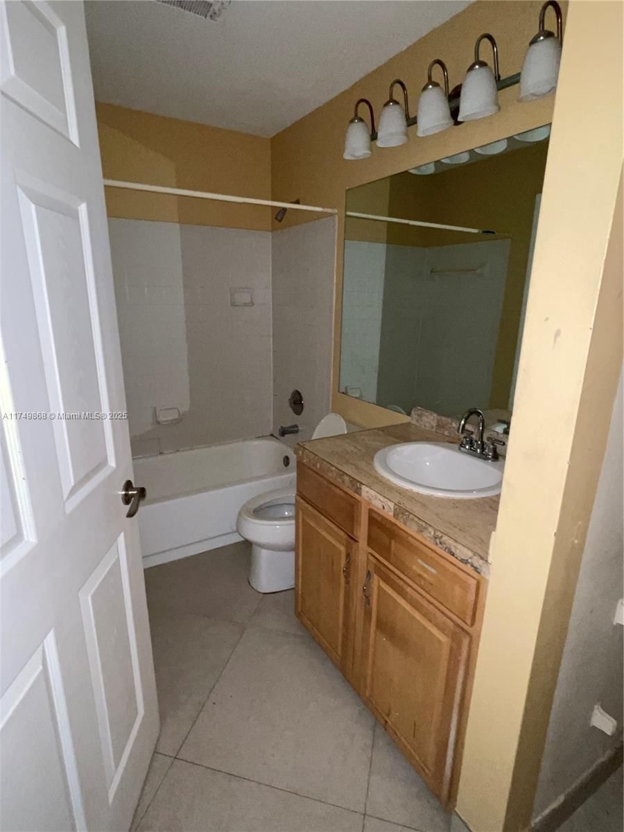 Real estate property located at 1188 Coral Club Dr #1188, Broward, Napoli Gardens At Coral S, Coral Springs, FL