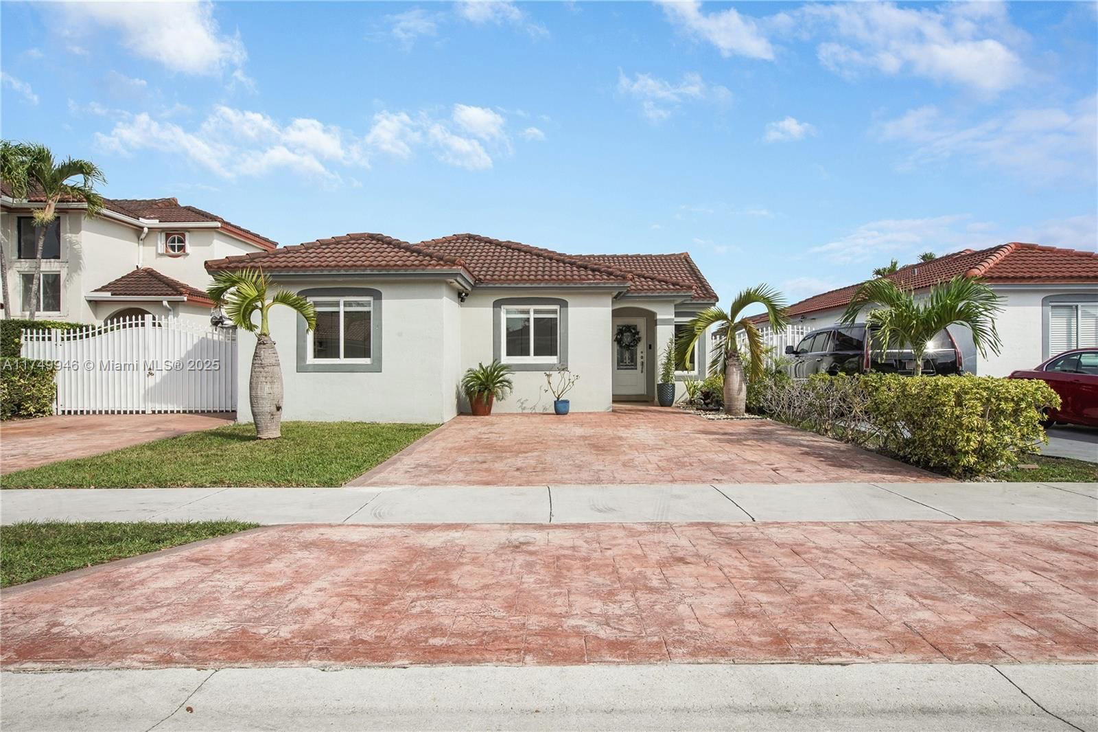 Real estate property located at 14279 183rd Ter, Miami-dade, Aristotle Sub Phase Iv, Miami, FL