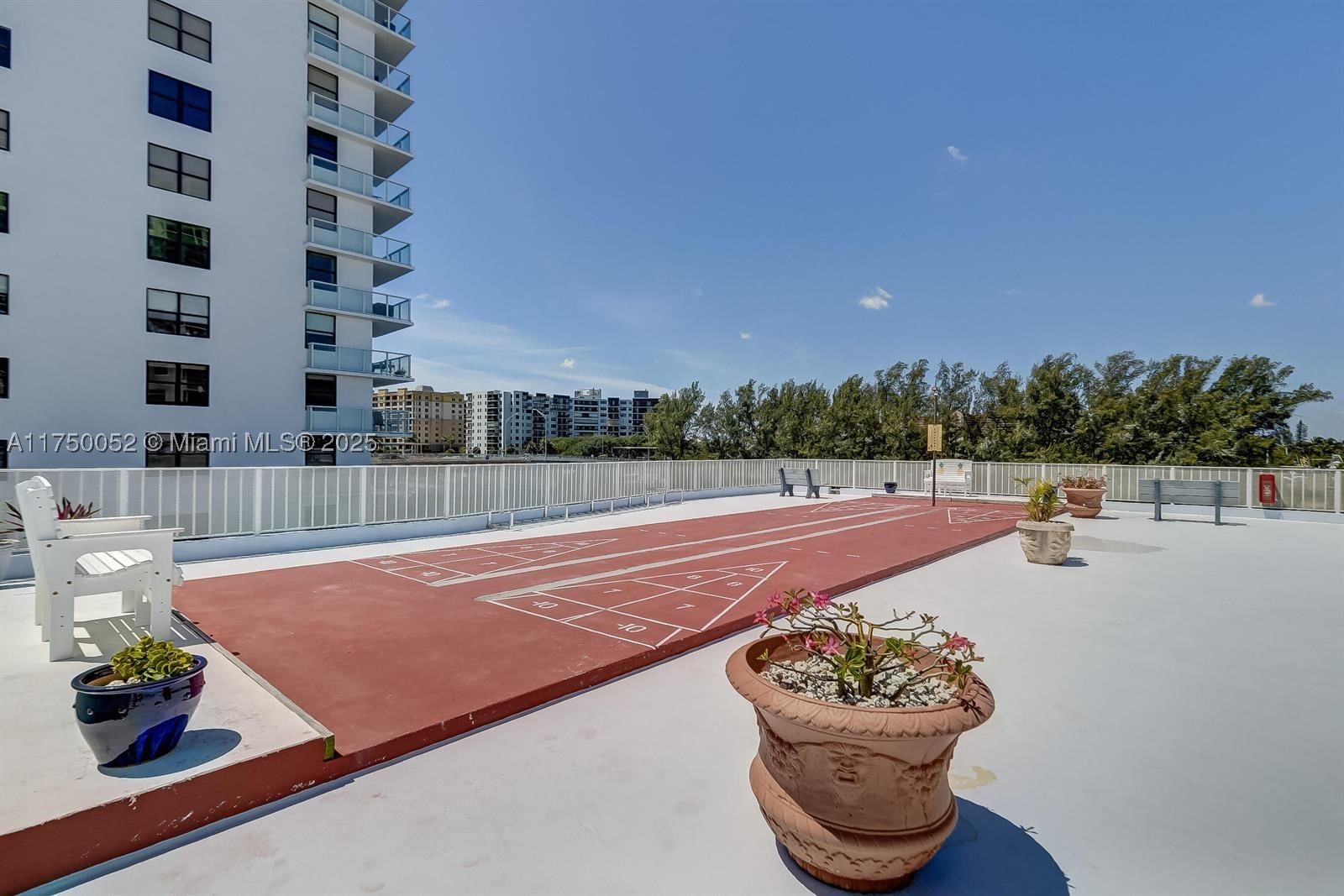 Real estate property located at 1505 Riverside Dr #604, Broward, Intracoastal Tower, Pompano Beach, FL