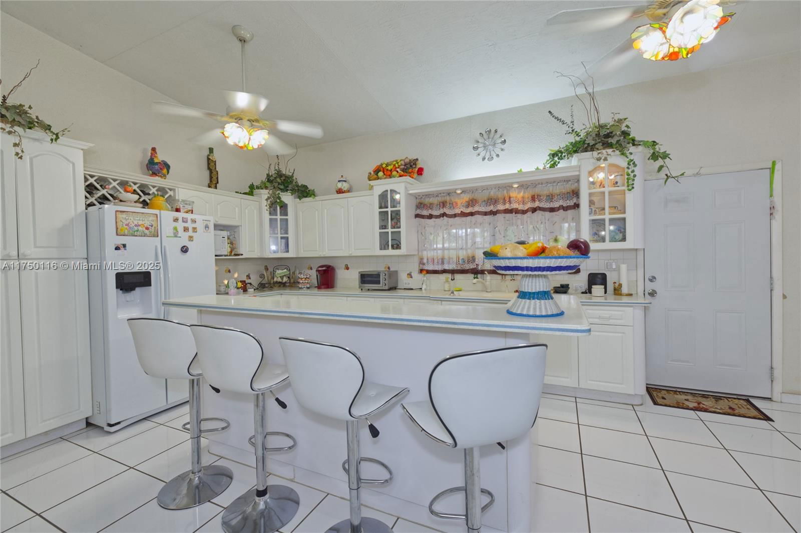 Real estate property located at 10745 Westwood Lake Dr, Miami-dade, Westwood Lake 10th Addn, Miami, FL