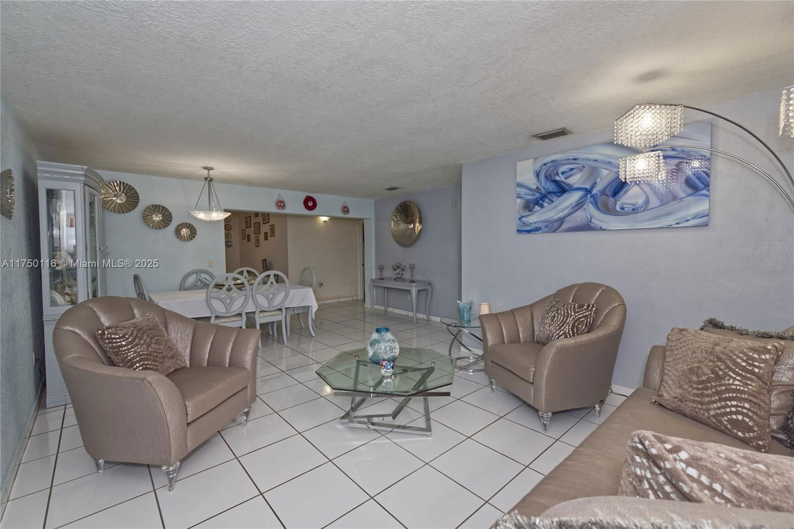 Real estate property located at 10745 Westwood Lake Dr, Miami-dade, Westwood Lake 10th Addn, Miami, FL
