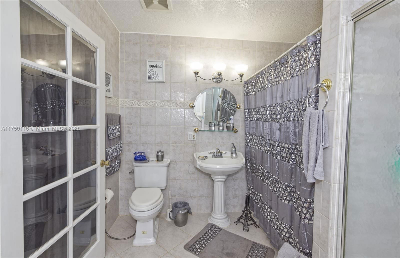 Real estate property located at 10745 Westwood Lake Dr, Miami-dade, Westwood Lake 10th Addn, Miami, FL
