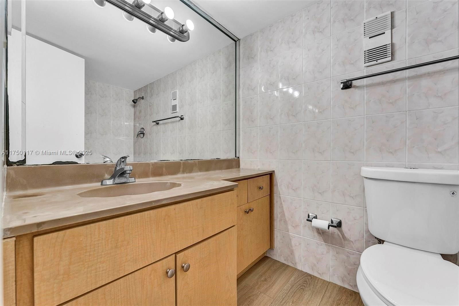 Real estate property located at 9410 Flagler St #109-1, Miami-dade, Versialles Gardens Ii Con, Miami, FL
