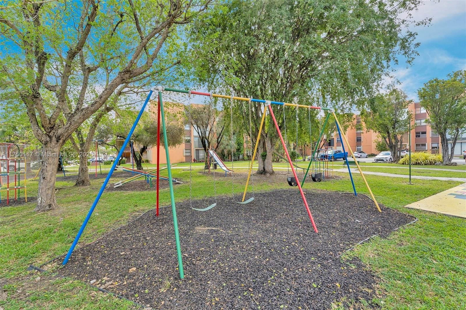 Real estate property located at 9410 Flagler St #109-1, Miami-dade, Versialles Gardens Ii Con, Miami, FL