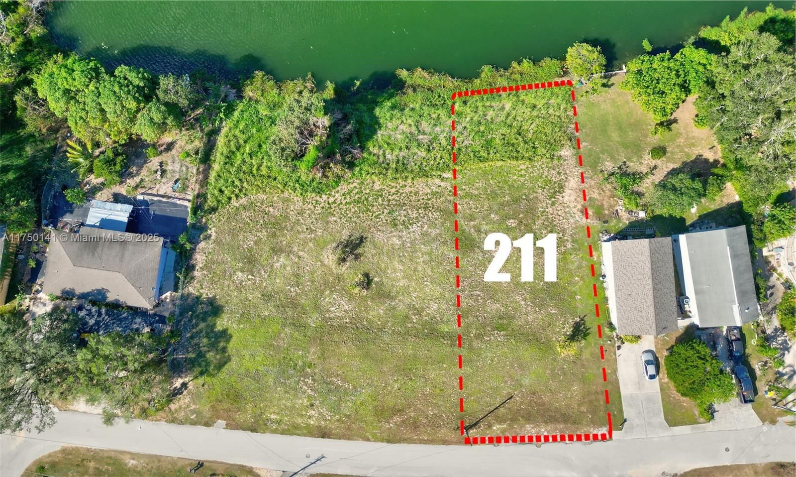 Real estate property located at 211 Rachard Blvd, Highlands, Lake Rachard, Lake Placid, FL