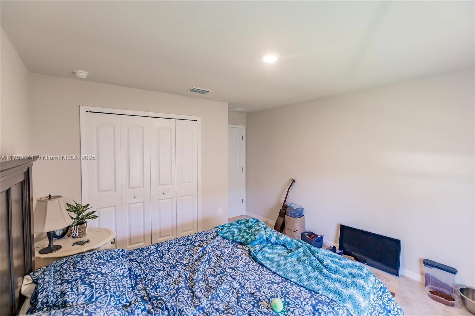 Real estate property located at 2705 5th Ter, Lee, Cape Coral, Cape Coral, FL