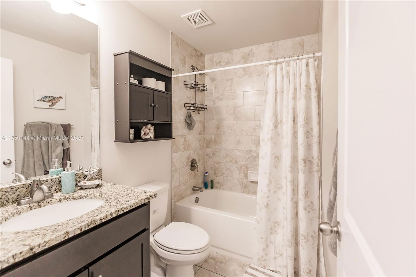 Real estate property located at 2705 5th Ter, Lee, Cape Coral, Cape Coral, FL