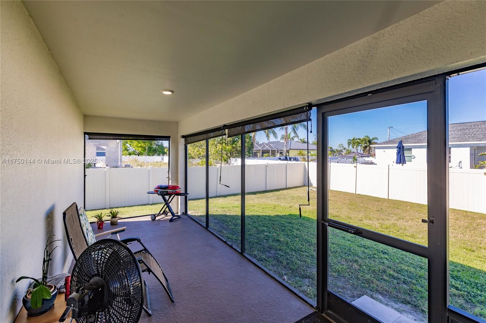 Real estate property located at 2705 5th Ter, Lee, Cape Coral, Cape Coral, FL
